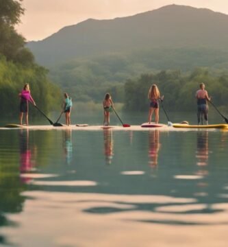 stand up paddleboarding for beginners